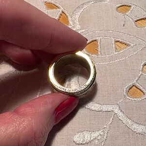 042)One Direction You and I Perfume:
Ring Set (Ring only)